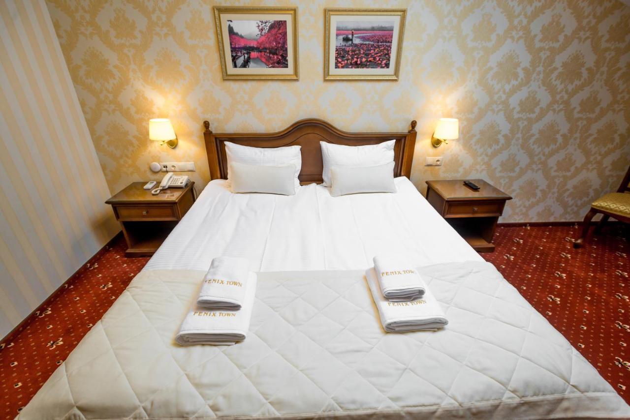 Fenix Town Hotel วินนิตซา ภายนอก รูปภาพ